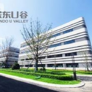 全新框架结构厂房，生产研发办公一体化！交通位置配套成熟，现在