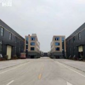 遂宁孵化园 1000㎡ 标准钢架结构层高12米。50年产权 