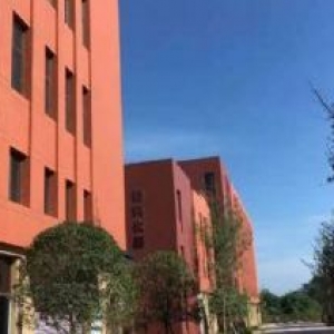 温江医学城，紧邻地铁，厂房出租出售