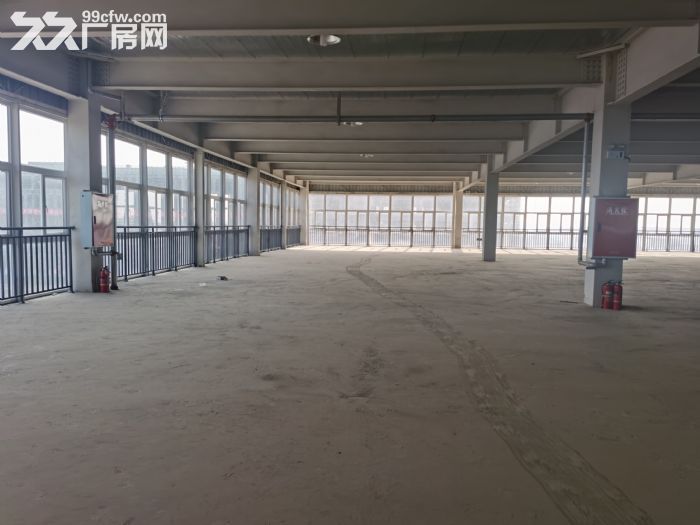 （惊喜价）大面标准厂房二楼可分租600起租