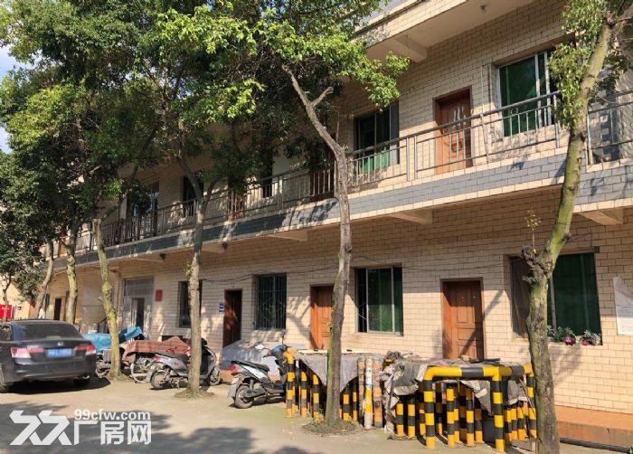 独门独院带院坝可分租机械厂房